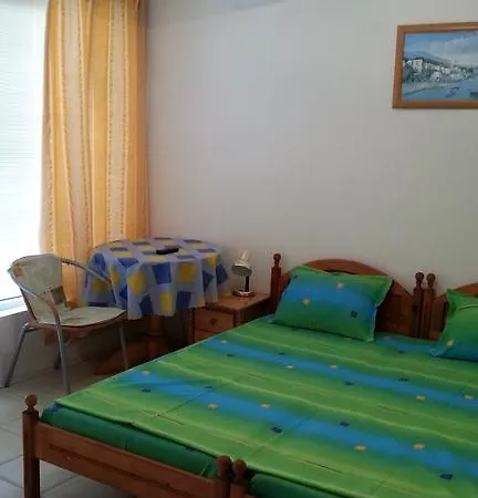 Four Apartamento