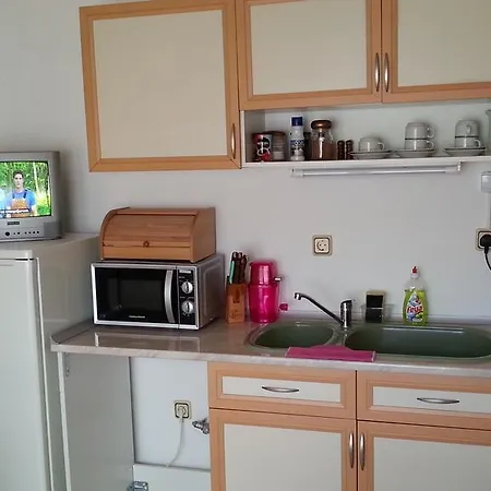 Four Apartmán