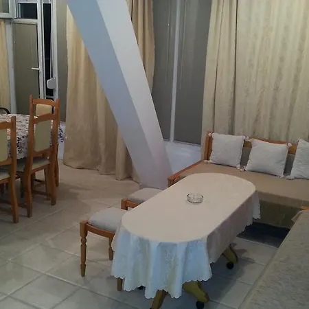 Apartmán Four *