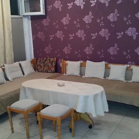 Four Apartmán *