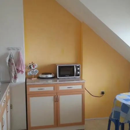 Four Apartmán *
