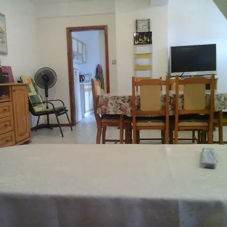 Four Apartmán *