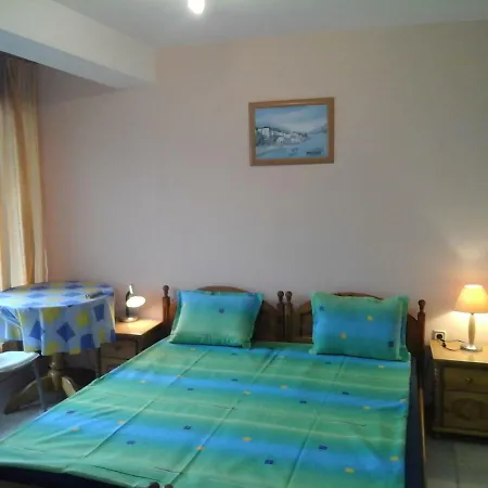 Four Apartmán Nesebar